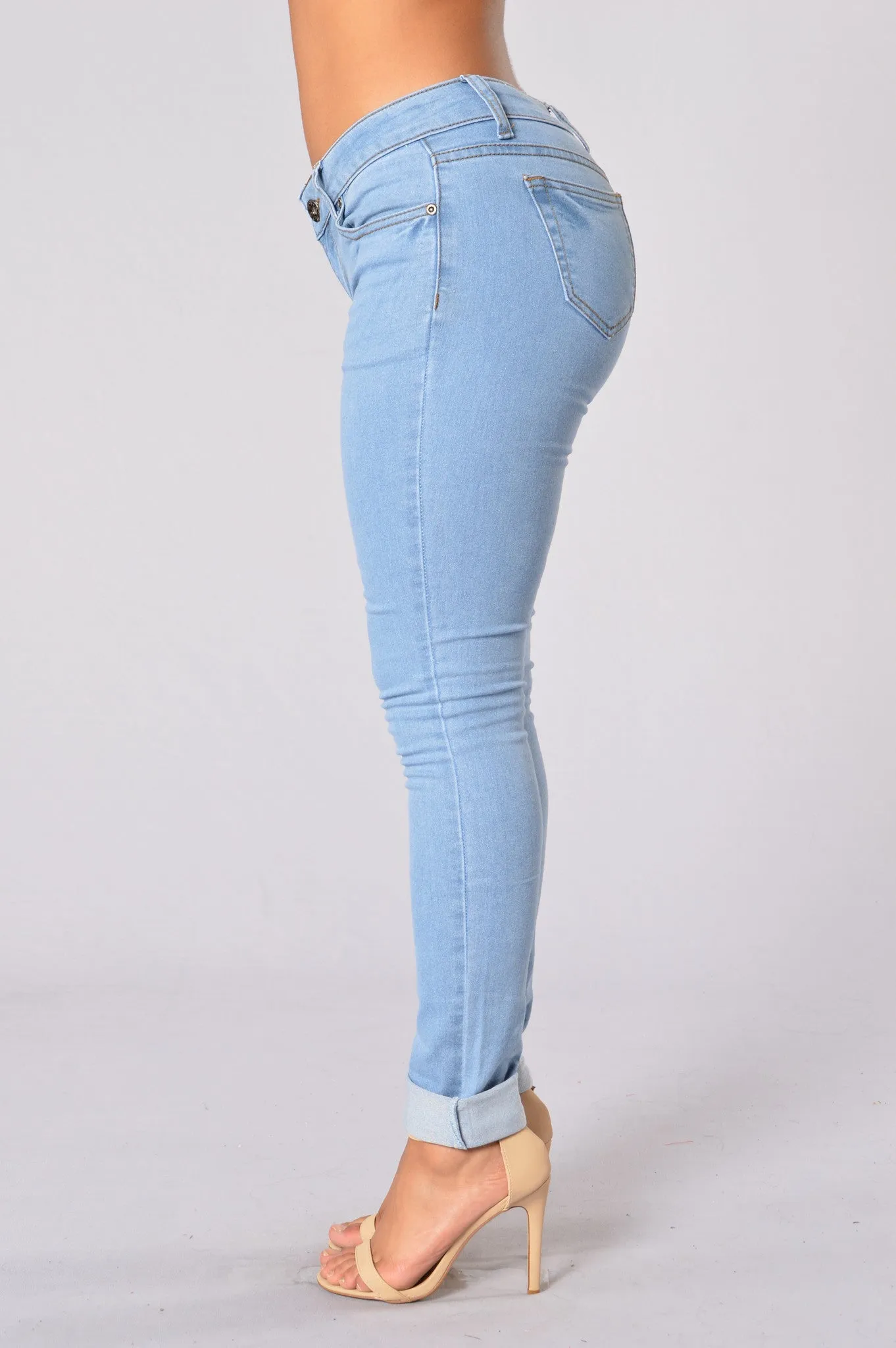 Basically Basic Jeans - Light Blue