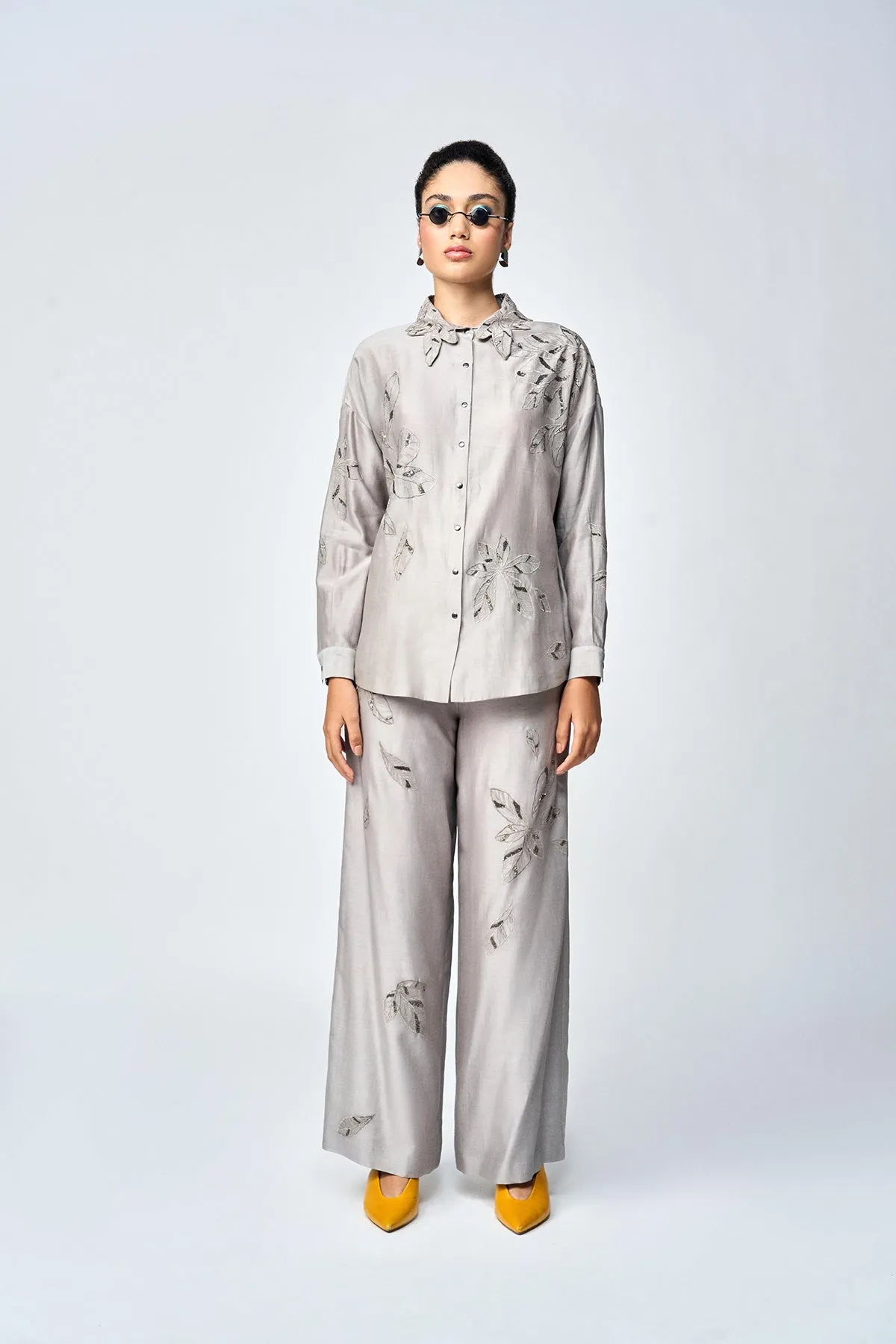 DELICATE LEAVES DROP SHOULDER ASYMETRIC SHIRT