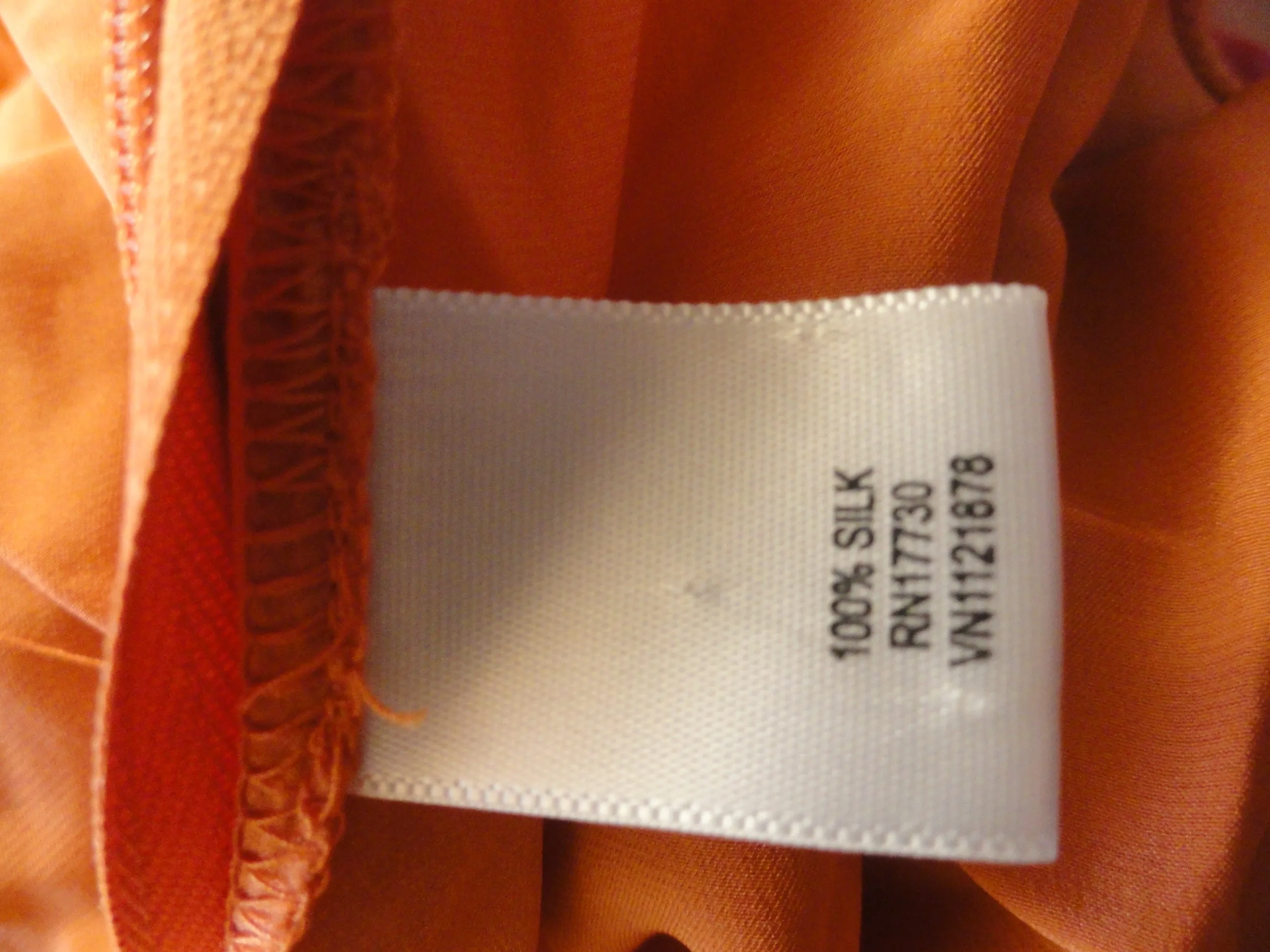 Designers on a Dime 100% Silk Orange Halter Top Size S SKU 000137