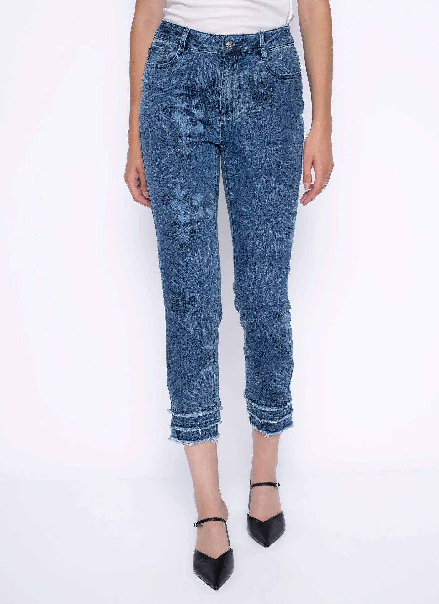 Frayed Hem Cropped Jeans