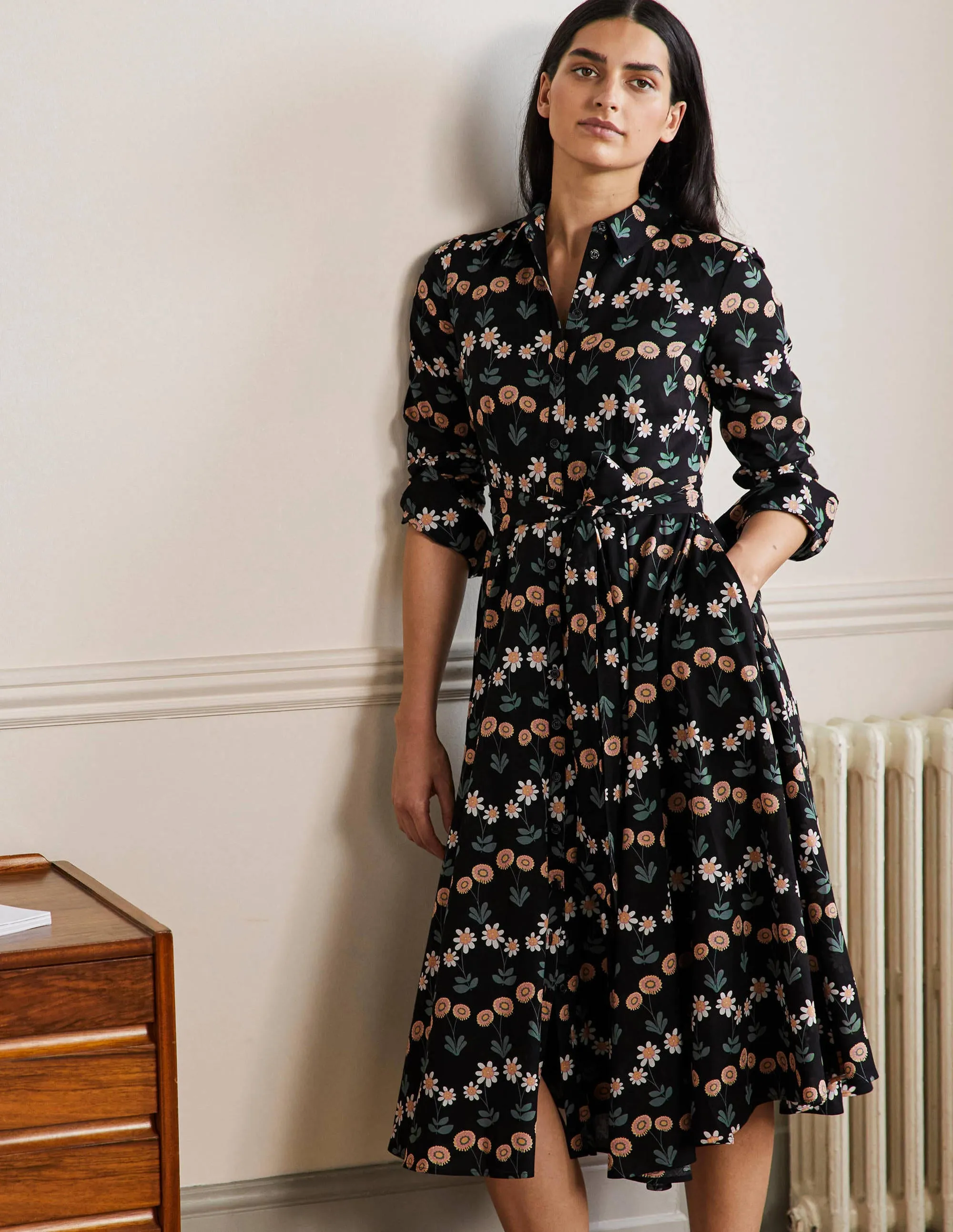Kitty Midi Shirt Dress-Black, Delicate Daisy