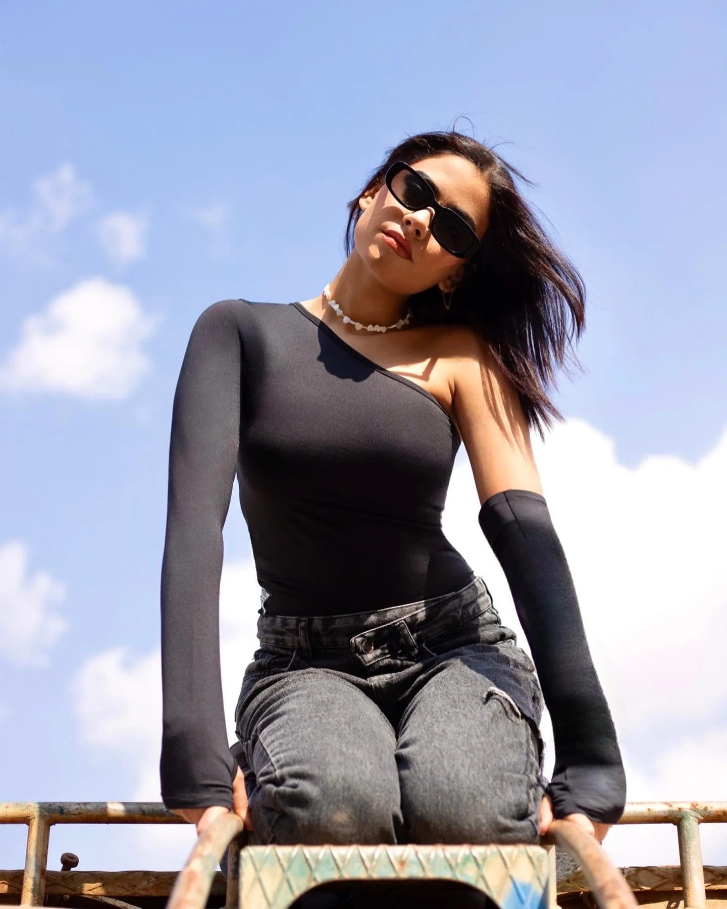 Luna Cutout Top