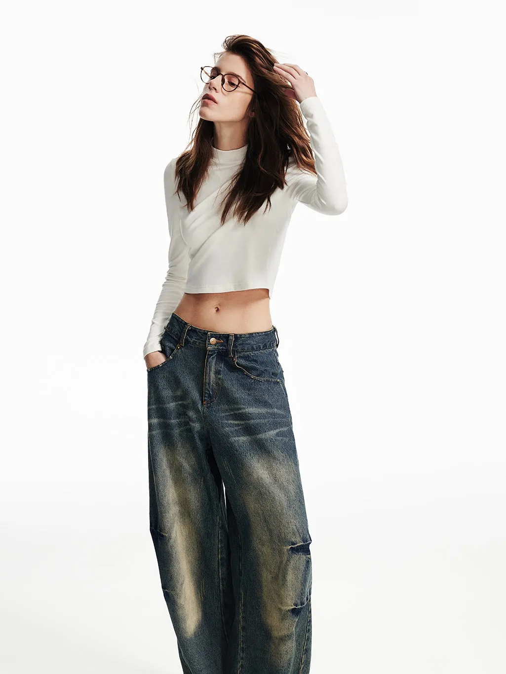 Mock-Neck Simple Ctopped Bijou Cutsew