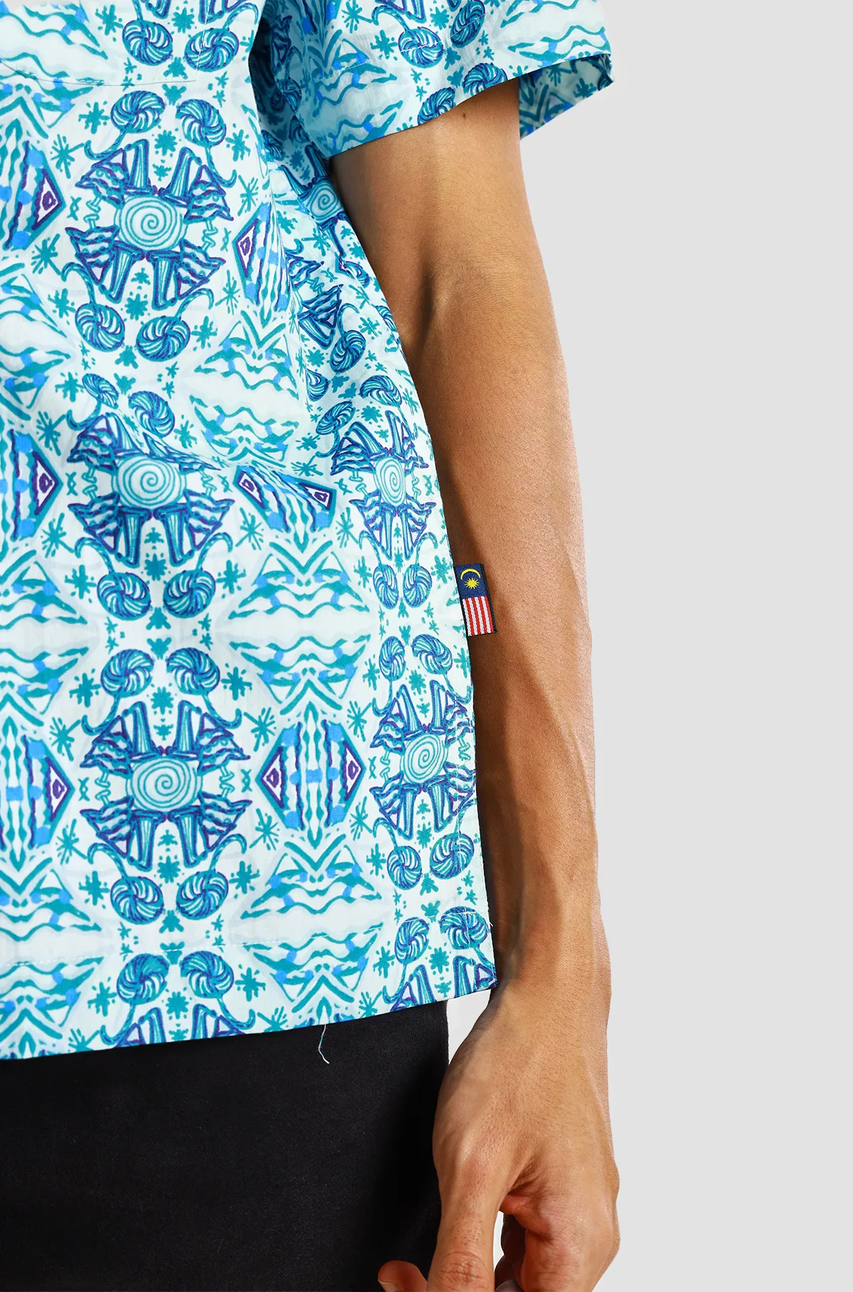 Nusantara Modern Fit Tribal Snow in Delicate Blue