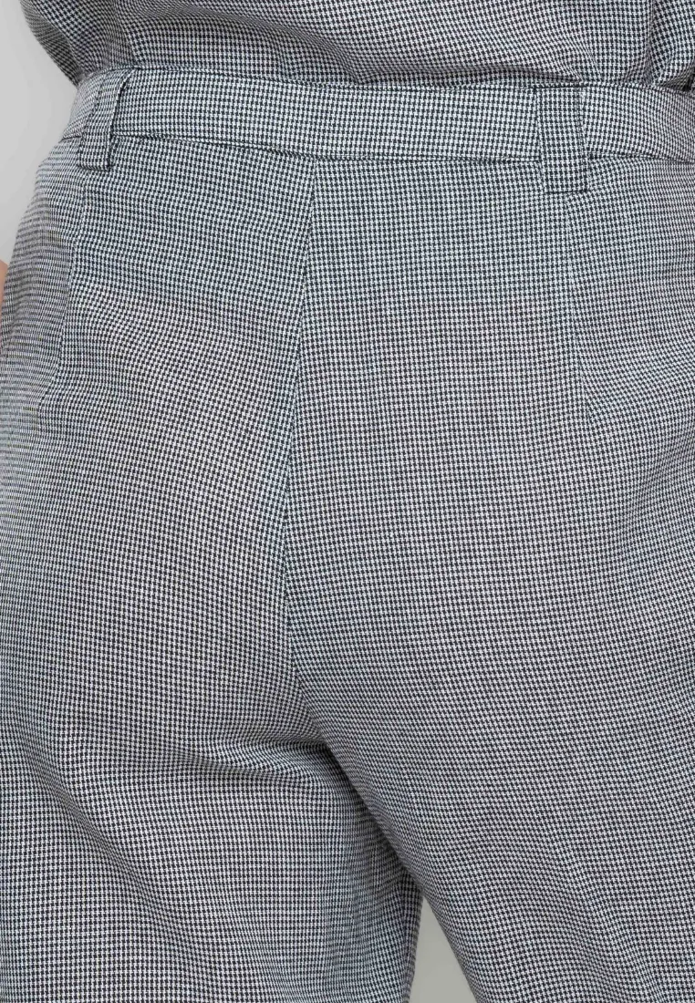 Sabrina Houndstooth Cropped Square Pants