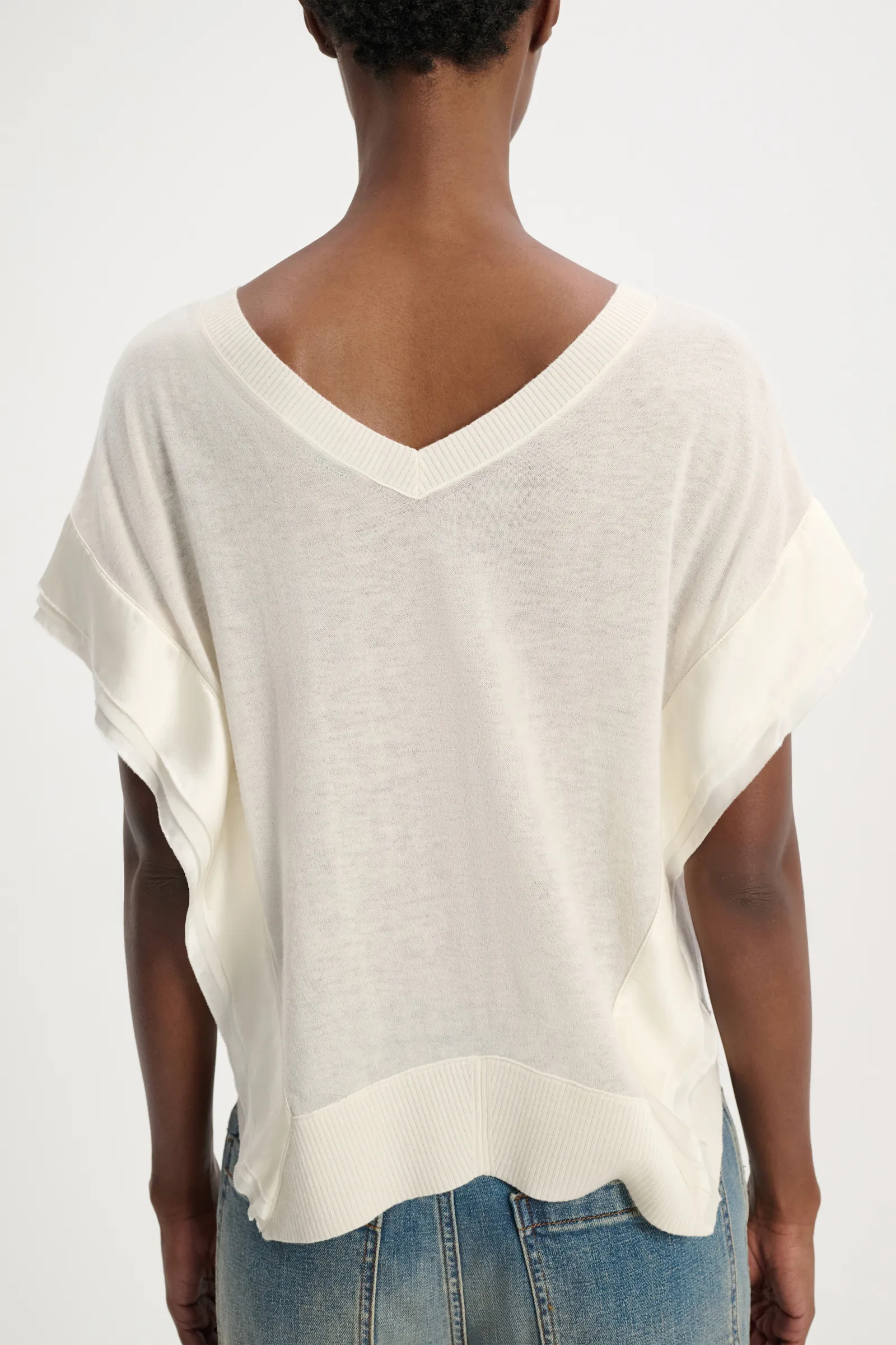 Shirt Delicate Statements