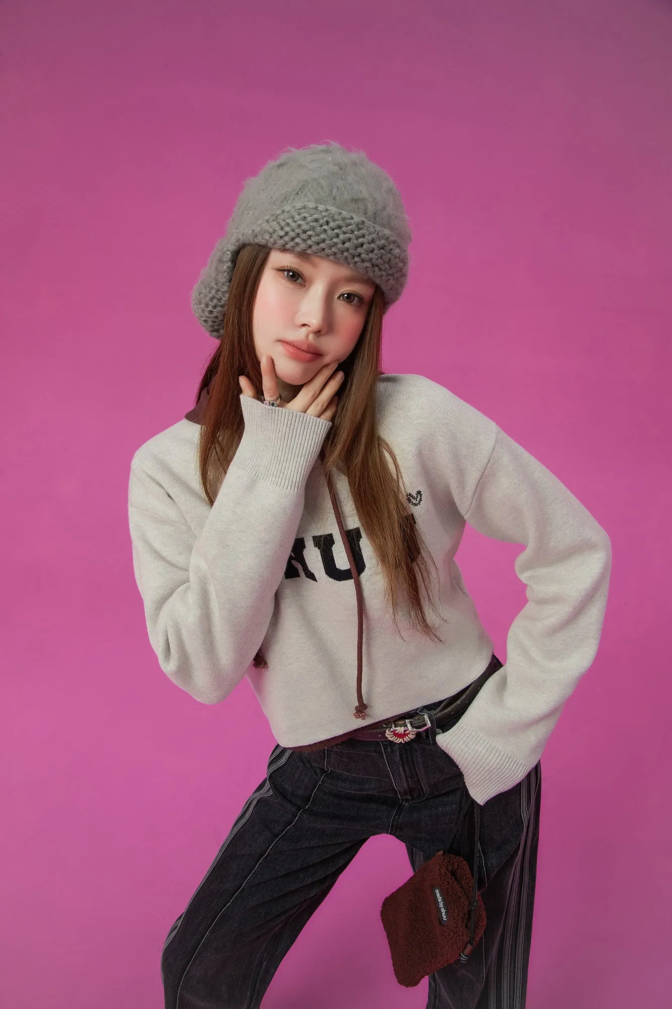 Simple Logo Crop Knit Top