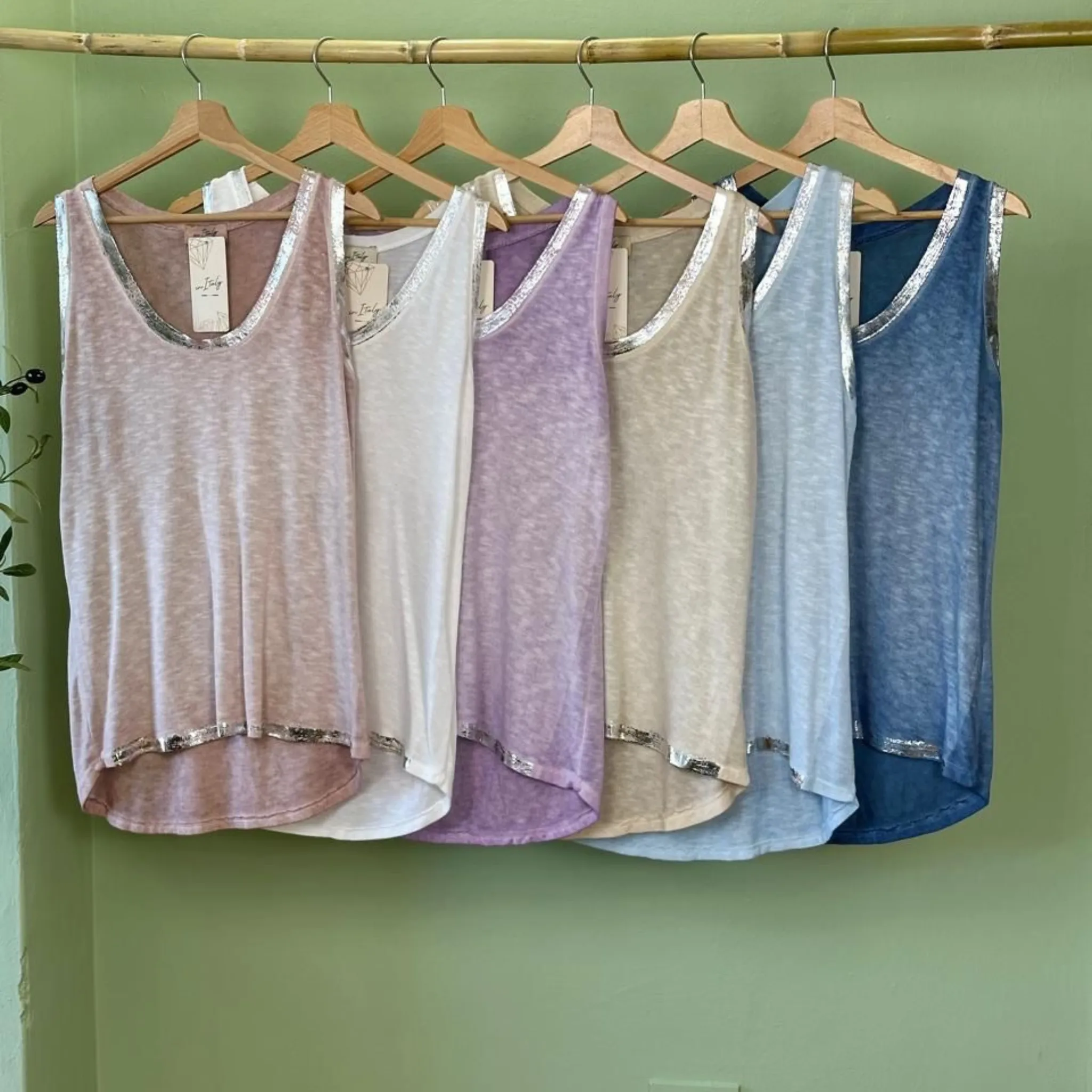 Sleeveless top