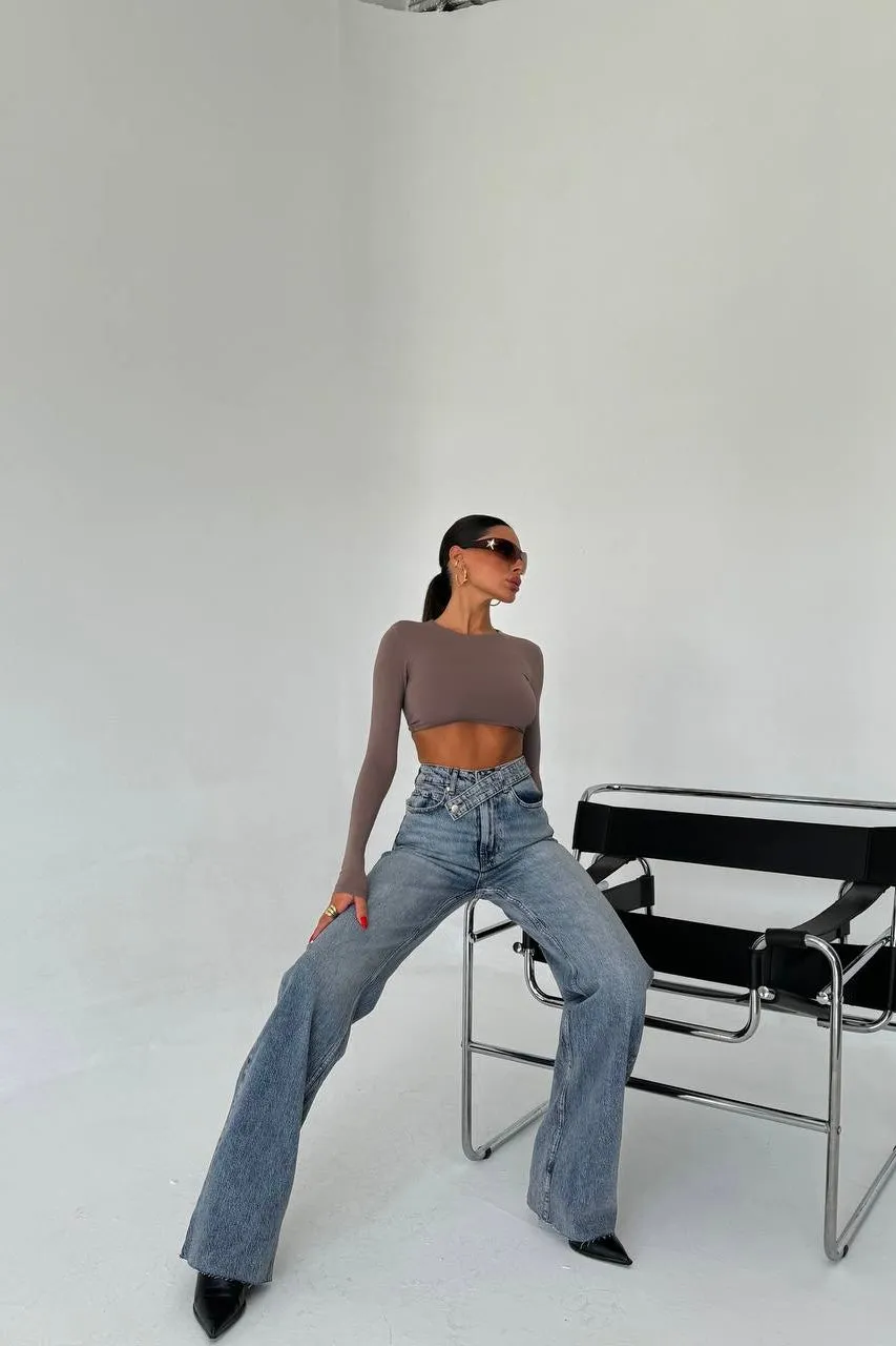 Wide-Leg Cross-Belt High-Waisted Jean