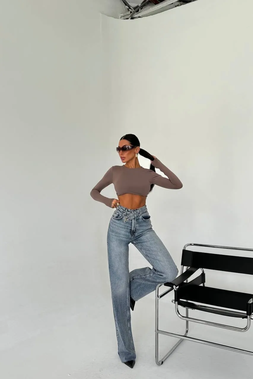 Wide-Leg Cross-Belt High-Waisted Jean