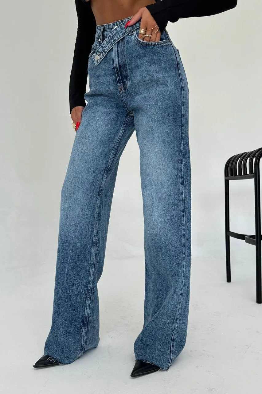 Wide-Leg Cross-Belt High-Waisted Jean